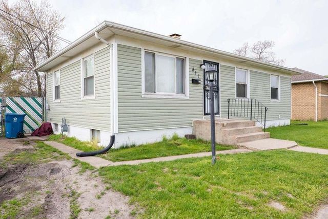 811 E 15th Avenue, Gary, IN 46407
