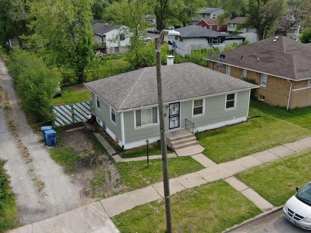 811 E 15th Avenue, Gary, IN 46407