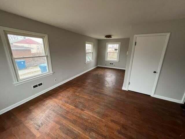 811 E 15th Avenue, Gary, IN 46407