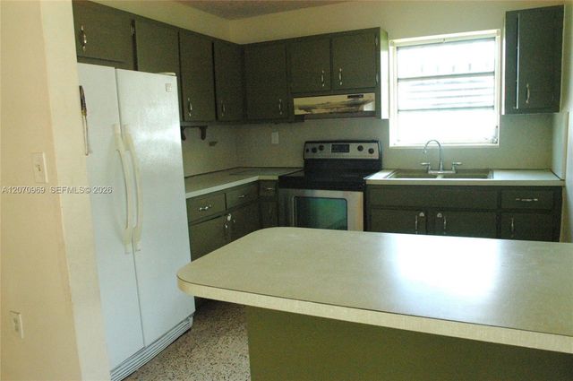 5715 SW 112th Court, Miami, FL 33173