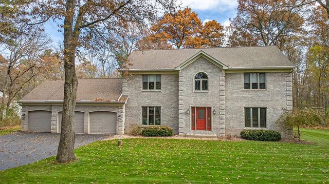 S7935 Jamie Lane, Eau Claire, WI 54701