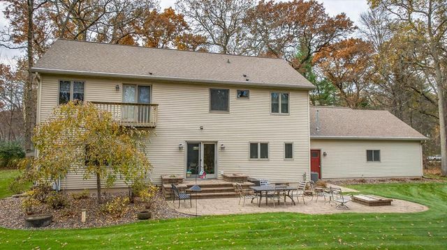 S7935 Jamie Lane, Eau Claire, WI 54701