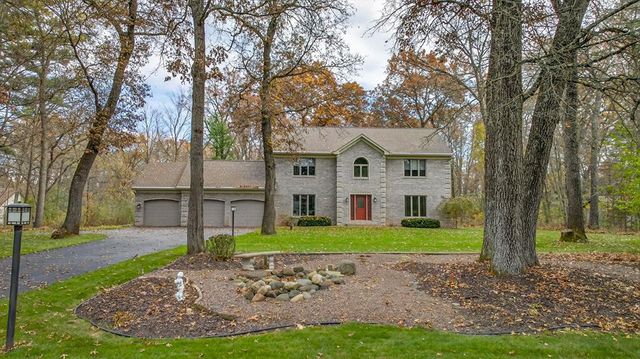 S7935 Jamie Lane, Eau Claire, WI 54701
