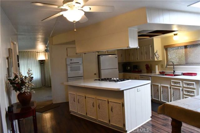 2230 Lake Park 99, San Jacinto, CA 92583