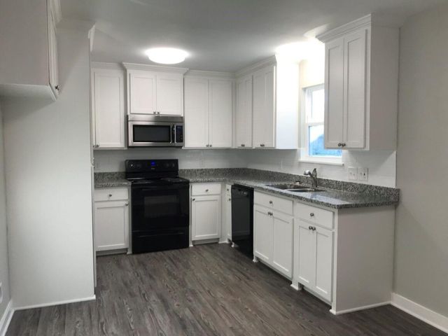 5313 Chennault Road, Houston, TX 77033