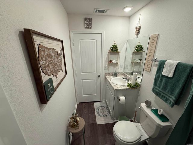 6041 Croft Ave, Benton, AR 72019