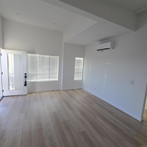 324 S Pardee Street 202, San Diego, CA 92113