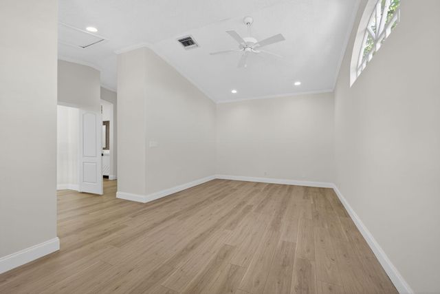 8 Via Sorrento, Palm Beach Gardens, FL 33418