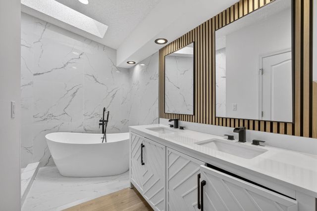 8 Via Sorrento, Palm Beach Gardens, FL 33418