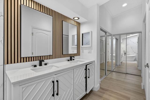 8 Via Sorrento, Palm Beach Gardens, FL 33418