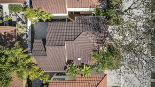 8 Via Sorrento, Palm Beach Gardens, FL 33418