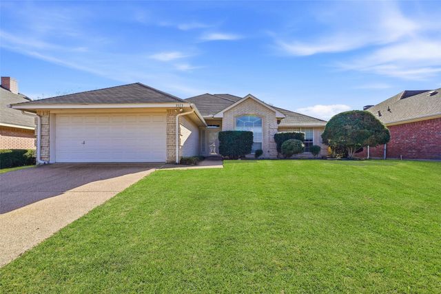 3913 Brookway Drive, Fort Worth, TX 76123
