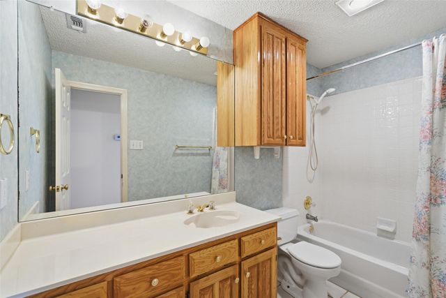 3913 Brookway Drive, Fort Worth, TX 76123