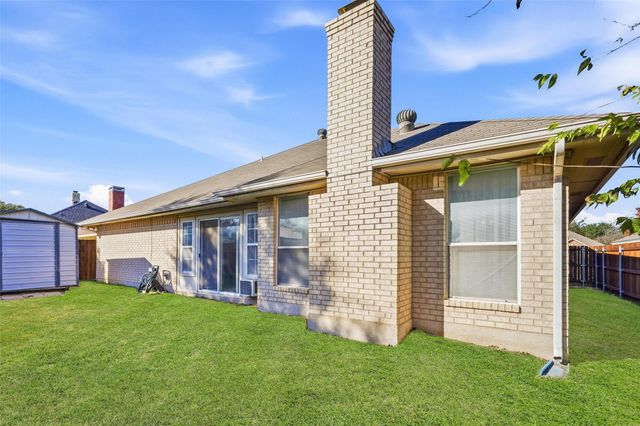 3913 Brookway Drive, Fort Worth, TX 76123