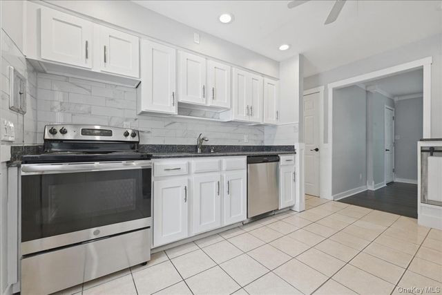 258 Marguerite Avenue, Floral Park, NY 11001