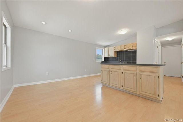 258 Marguerite Avenue, Floral Park, NY 11001
