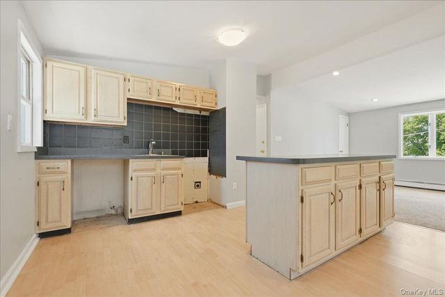 258 Marguerite Avenue, Floral Park, NY 11001