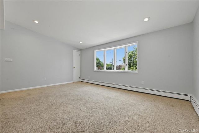 258 Marguerite Avenue, Floral Park, NY 11001