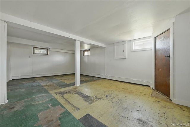 258 Marguerite Avenue, Floral Park, NY 11001