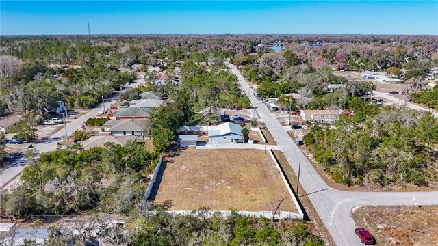 12832 MOUNTAIN ROAD, New Port Richey, FL 34654