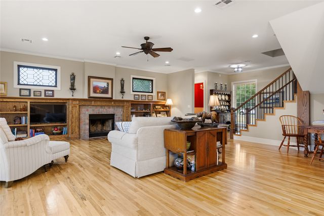 400 Kandus Cove, China Spring, TX 76633