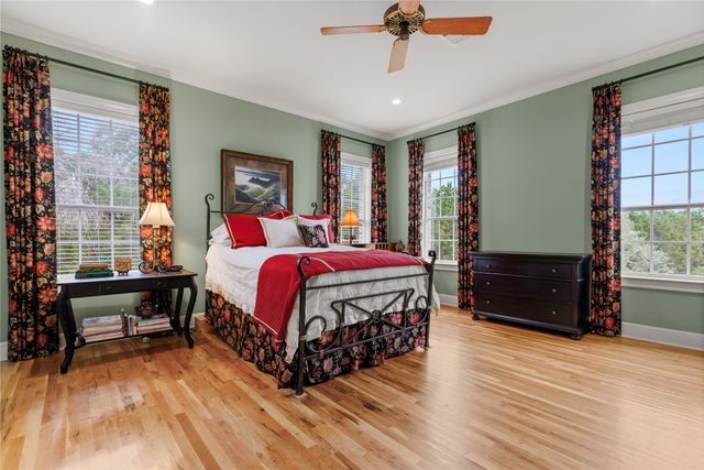 400 Kandus Cove, China Spring, TX 76633