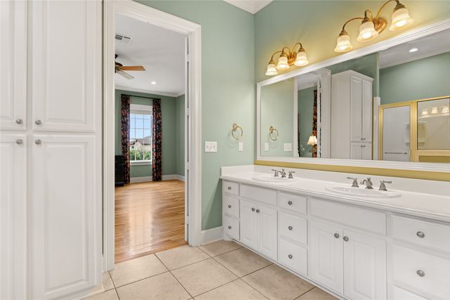 400 Kandus Cove, China Spring, TX 76633