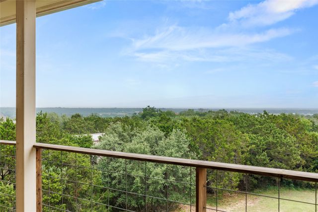 400 Kandus Cove, China Spring, TX 76633