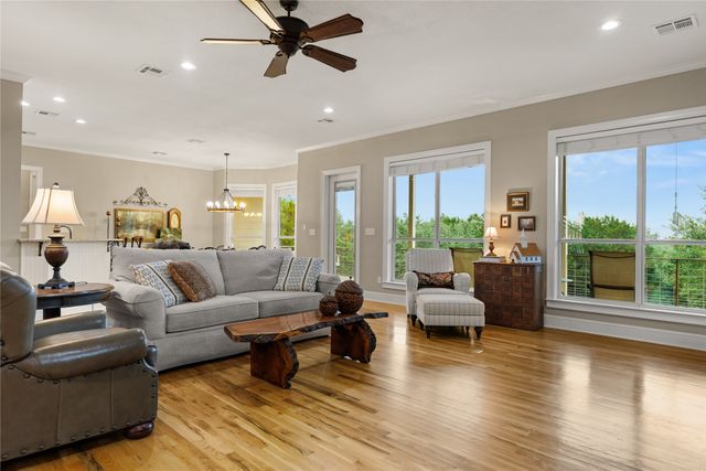 400 Kandus Cove, China Spring, TX 76633