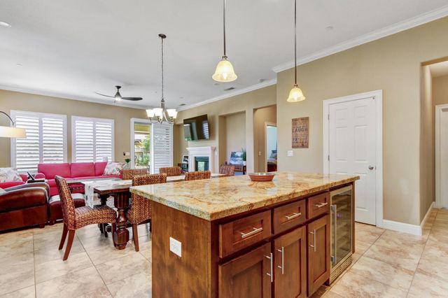 1941 Newark Way, Lincoln, CA 95648
