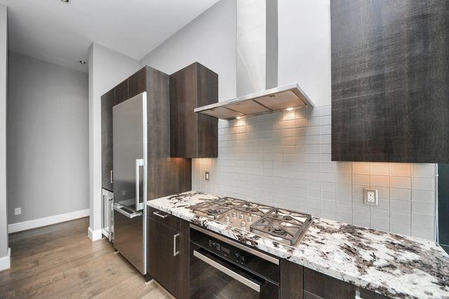 1409 Post Oak Boulevard 803, Houston, TX 77056