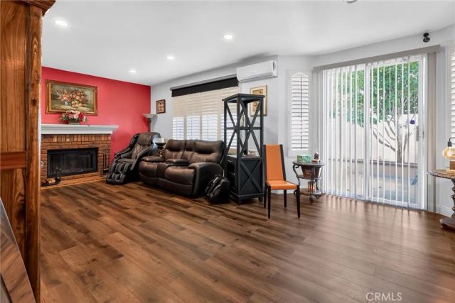 29 Pembroke, Irvine, CA 92618