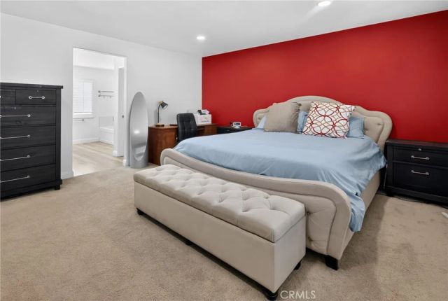 29 Pembroke, Irvine, CA 92618
