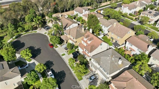 29 Pembroke, Irvine, CA 92618