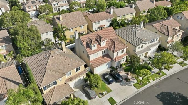29 Pembroke, Irvine, CA 92618