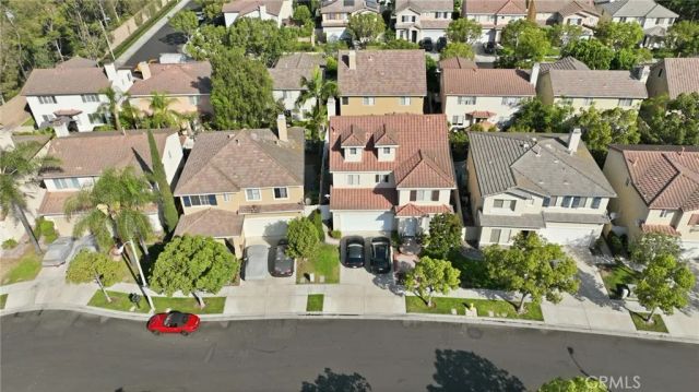 29 Pembroke, Irvine, CA 92618