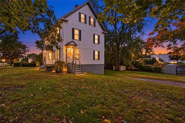 7 Broad Street, Warwick, RI 02888