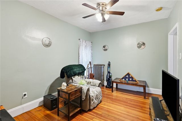 7 Broad Street, Warwick, RI 02888