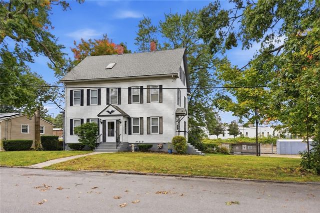7 Broad Street, Warwick, RI 02888