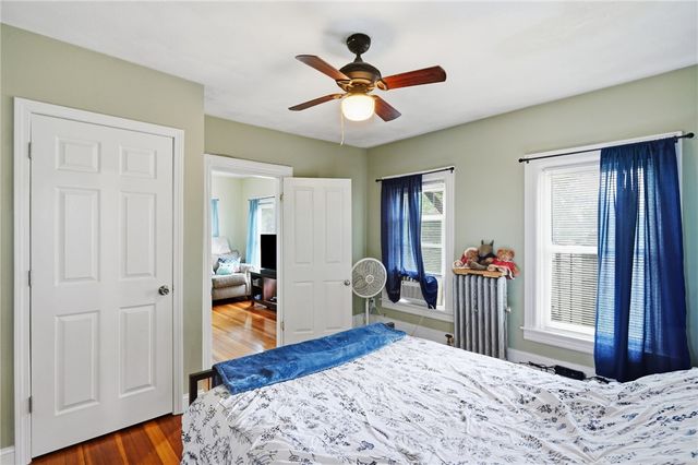 7 Broad Street, Warwick, RI 02888