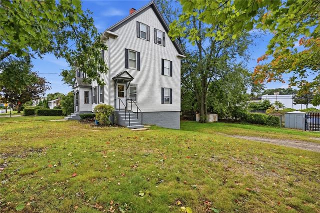 7 Broad Street, Warwick, RI 02888