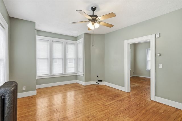 7 Broad Street, Warwick, RI 02888