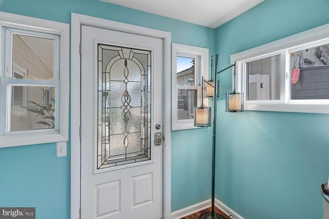 15 W MULLICA RD, Little Egg Harbor Twp, NJ 08087