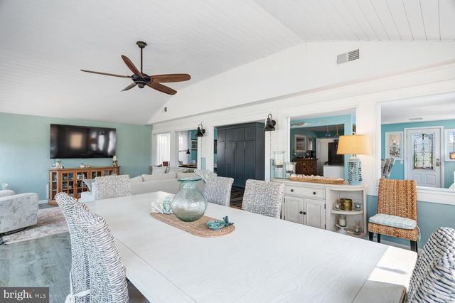 15 W MULLICA RD, Little Egg Harbor Twp, NJ 08087