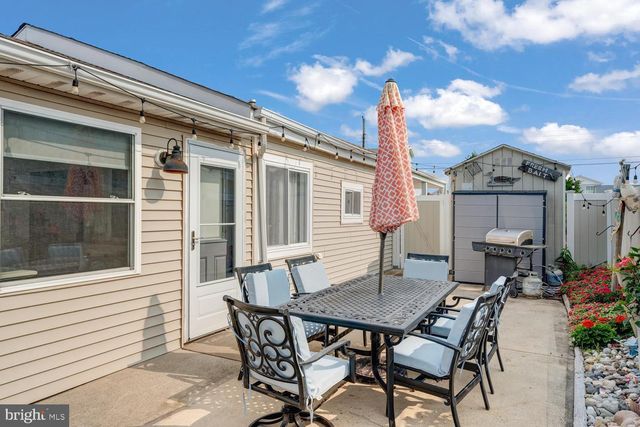 15 W MULLICA RD, Little Egg Harbor Twp, NJ 08087