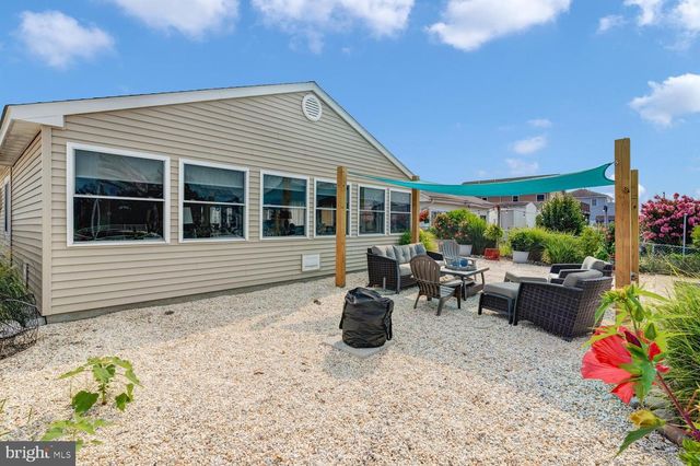15 W MULLICA RD, Little Egg Harbor Twp, NJ 08087