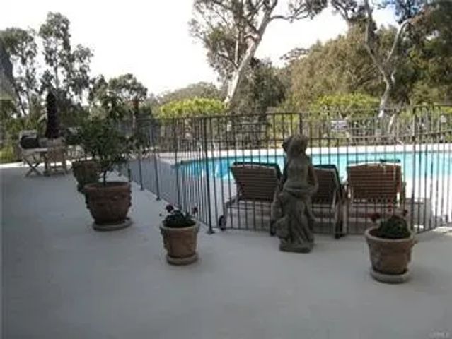 300 Via Corta 303, Palos Verdes Estates, CA 90274