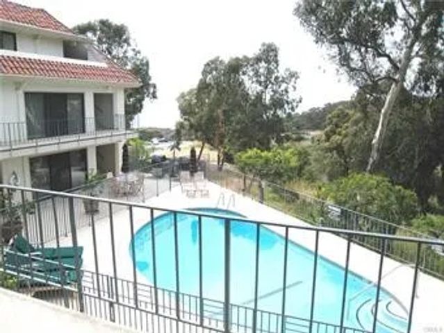 300 Via Corta 303, Palos Verdes Estates, CA 90274