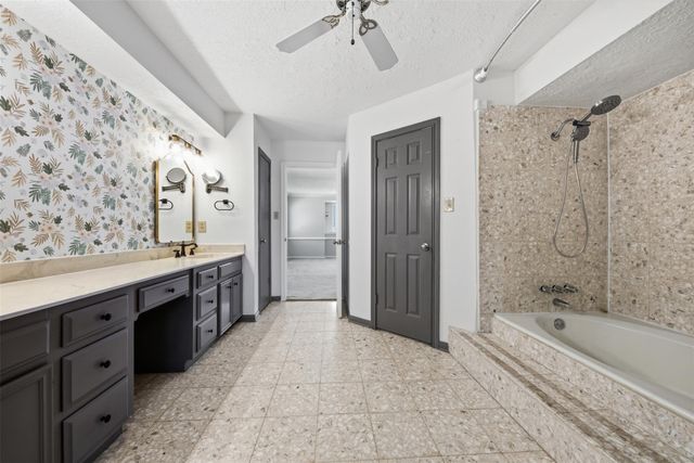 2015 Shady Branch Drive, Kingwood, TX 77339