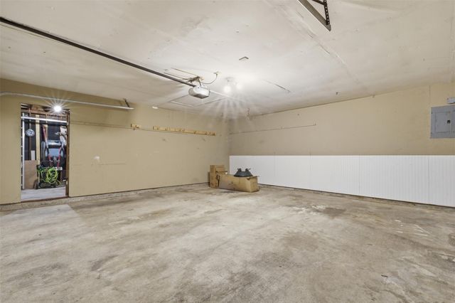 2015 Shady Branch Drive, Kingwood, TX 77339